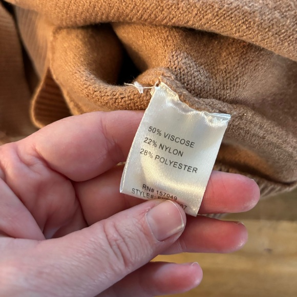 Fanco Tan Fringe Sweater S - Picture 8 of 9